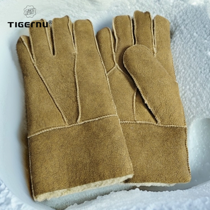 Tigernu Leather gloves with plush insulation