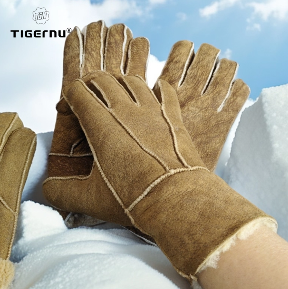 Tigernu Leather gloves with plush insulation