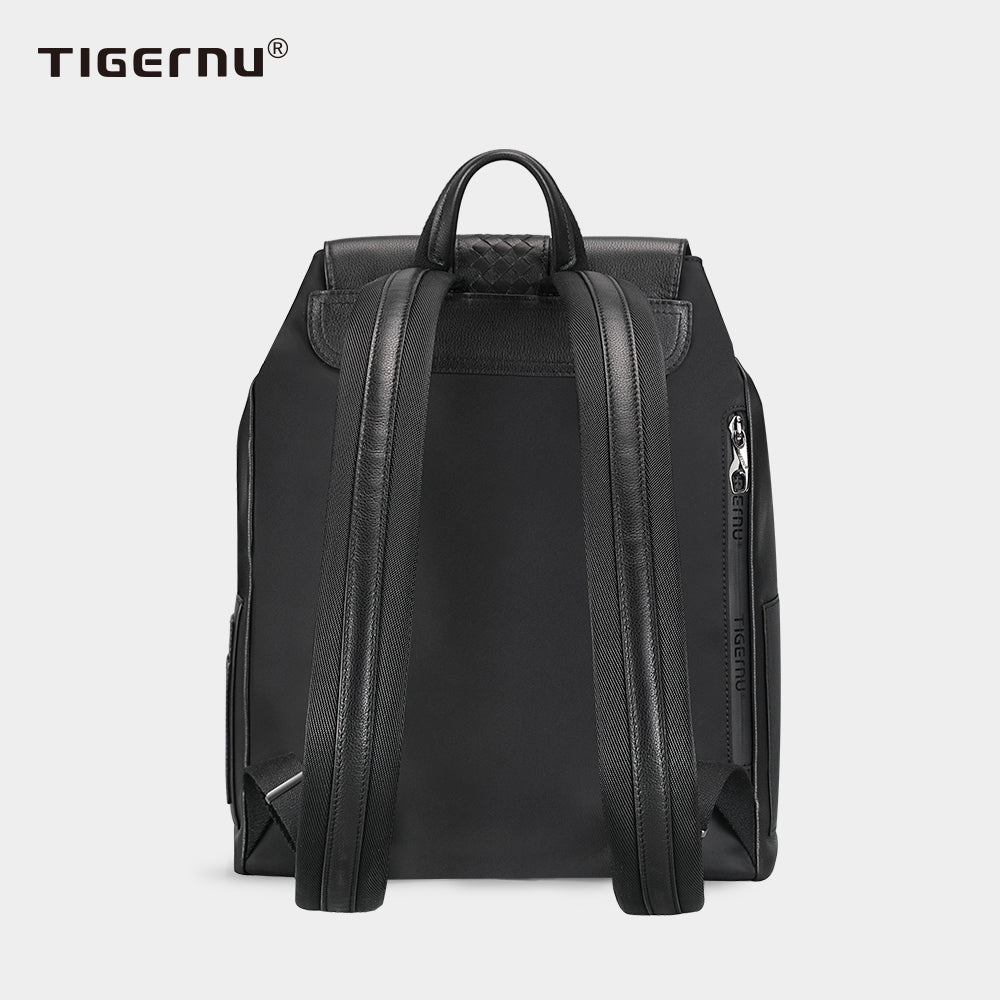 Back view of black leather shoulder bag model TGN1003