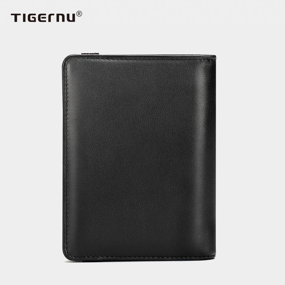 Model T-S8005 black leather wallet front view