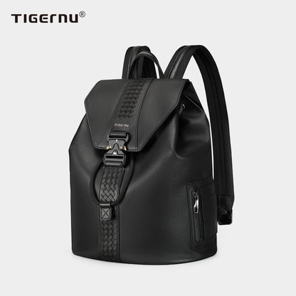 Side view of black leather shoulder bag model TGN1003