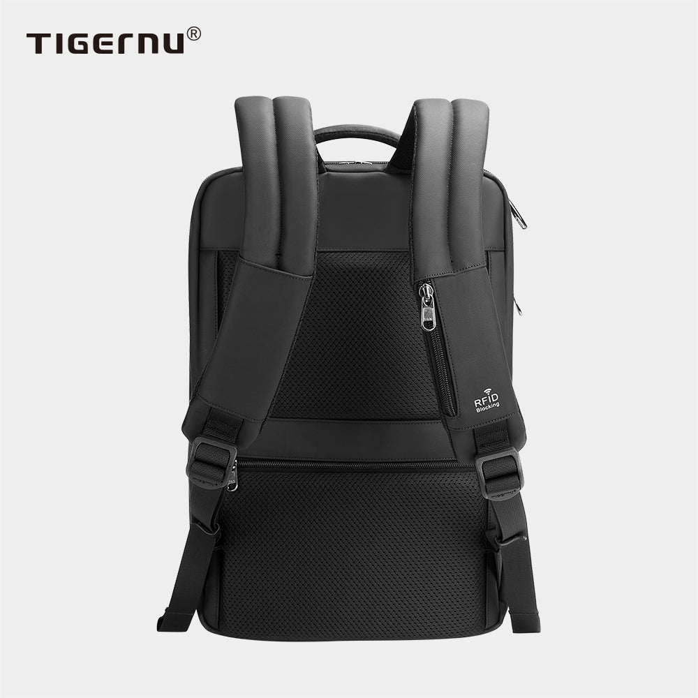 The model is T-B3982 black backpack back display